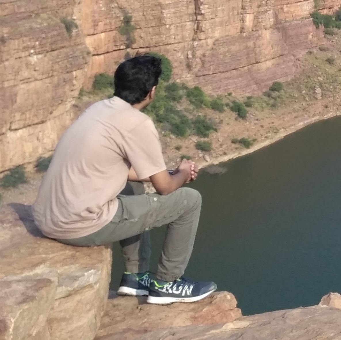 Vijay Raghavan | AI Product Manager